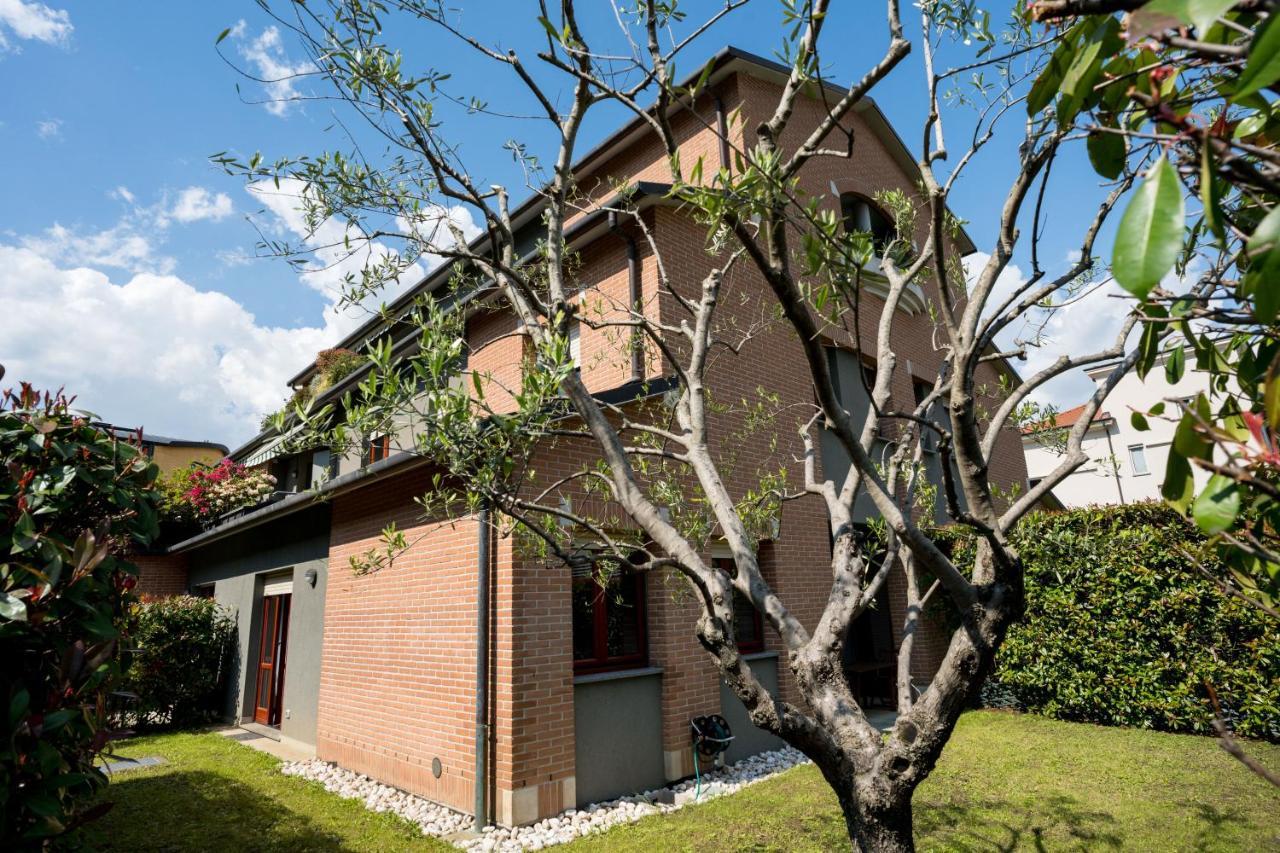 L'Ulivo Di Como Apartment Bagian luar foto